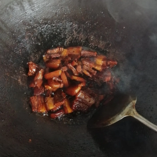 今日份午餐，红烧肉6437 作者:堂妈小厨 帖子ID:7944 今日,午餐,红烧肉