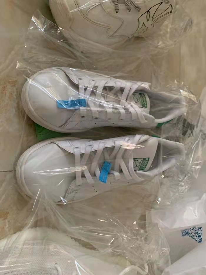 送洗了三双小白鞋，意想不到的干净1067 作者:米来 帖子ID:15786 三双,小白,意想不到,想不到,干净