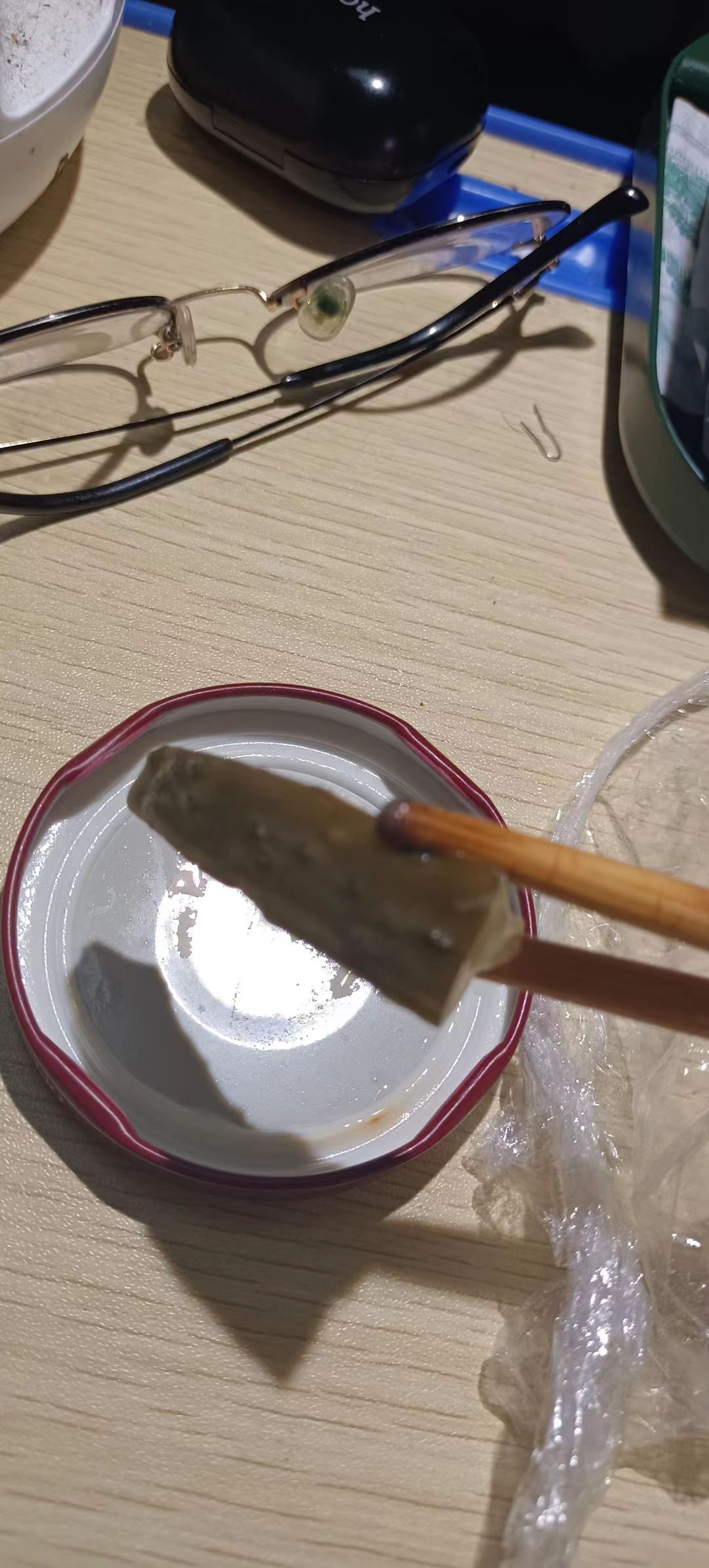 圈友们这是我自己瞎整的腌黄瓜，往里面加的酸奶，这玩意能吃么？117 作者:黑黑家的小可爱 帖子ID:80472 自己,腌黄瓜,里面,酸奶,这玩意