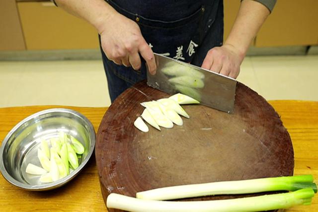 天冷了，推荐做5道家常菜，热乎乎的端上桌，配着米饭馒头真绝8555 作者:北漂宝妈 帖子ID:150357 天冷,推荐,家常菜,热乎,米饭